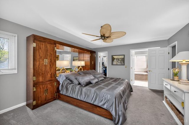 9896 Softspring Drive, Sharonville, OH 45241