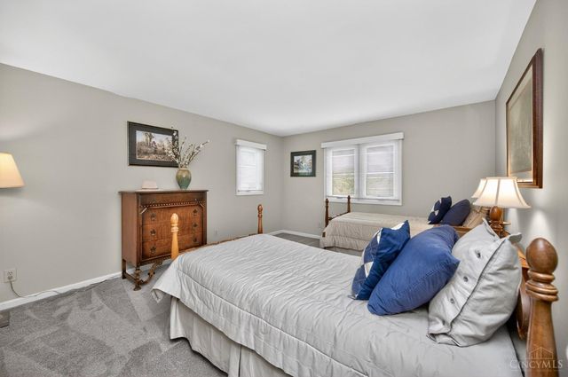 9896 Softspring Drive, Sharonville, OH 45241