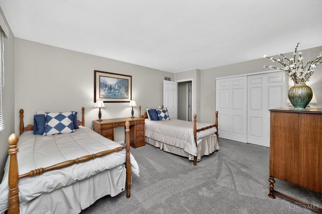 9896 Softspring Drive, Sharonville, OH 45241