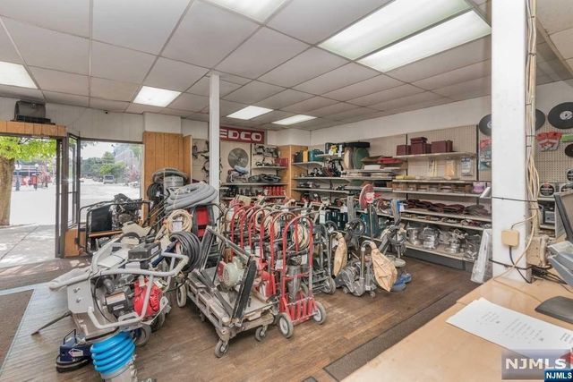 43 Linden Street, Hackensack, NJ 07601