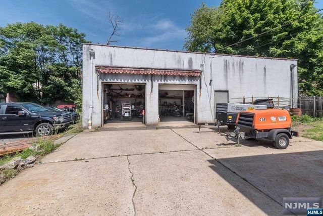 43 Linden Street, Hackensack, NJ 07601