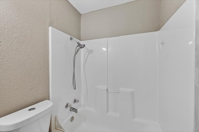 1119 E Cantey Street, Fort Worth, TX 76104