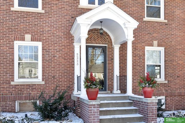 5223 Jones Street, Omaha, NE 68106