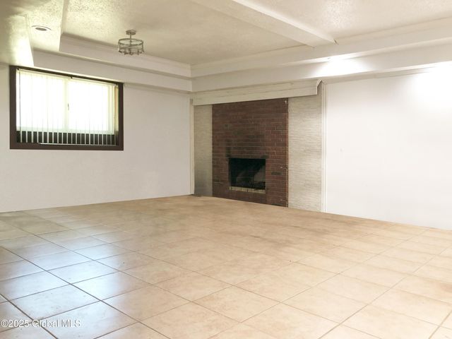 2441 Avenue A, Schenectady, NY 12308