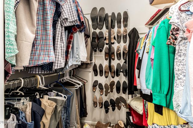 10422 W ROUNDELAY Circle, Sun City, AZ 85351