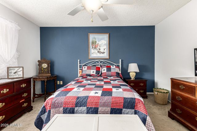 10422 W ROUNDELAY Circle, Sun City, AZ 85351