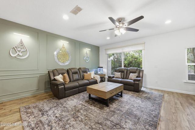 3650 CRESWICK Circle C, Orange Park, FL 32065