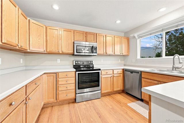 5910 Dunraven Way, Golden, CO 80403