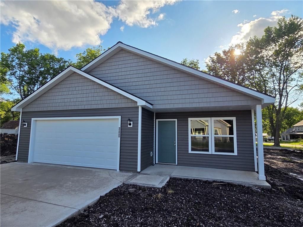 542 N Lexington Street, Adrian, MO 64720