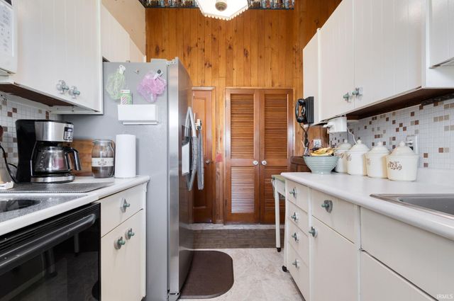 13982 Kline Road, Mishawaka, IN 46544