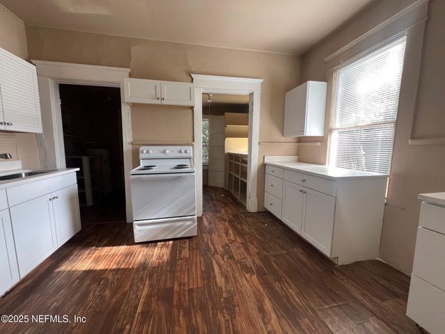 1204 W 29TH Street, Jacksonville, FL 32209
