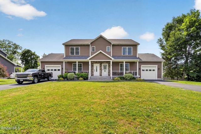 28 Kellogg Road, Stillwater, NY 12170