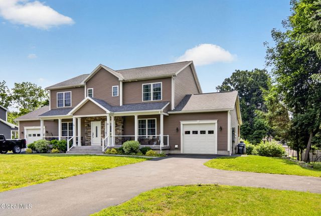 28 Kellogg Road, Stillwater, NY 12170
