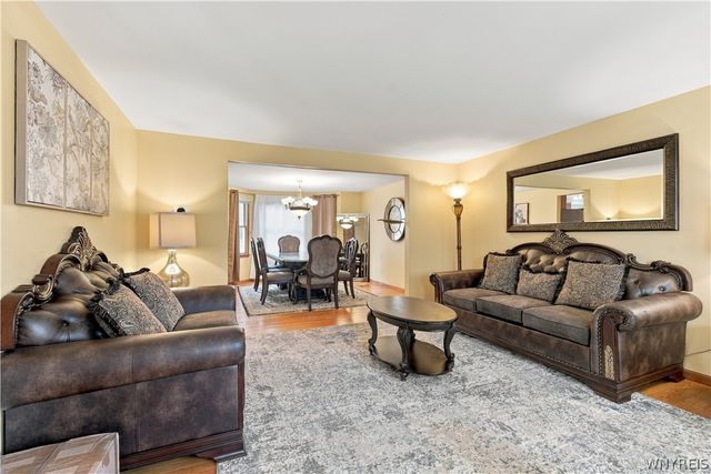 8877 Greiner Road, Clarence, NY 14031