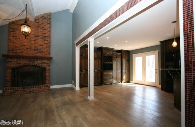 202 Split Rail Drive Drive, Joplin, MO 64801