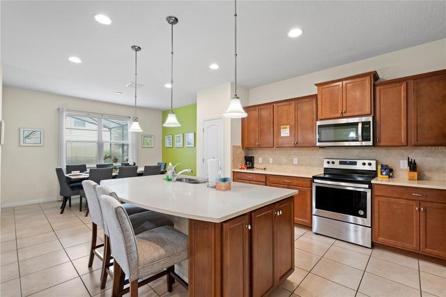 1512 MUMBAI WAY, Kissimmee, FL 34747