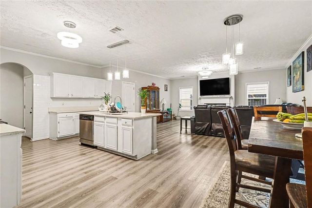 326 Cog Hill Drive, Fairburn, GA 30213