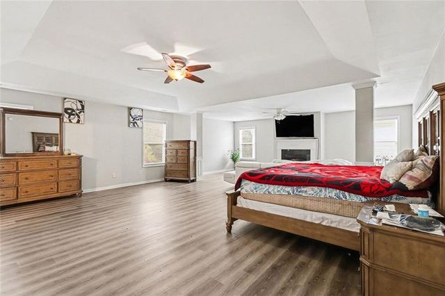 326 Cog Hill Drive, Fairburn, GA 30213