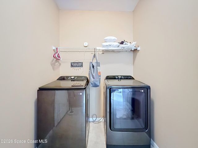208 Grouper Circle SE, Palm Bay, FL 32909