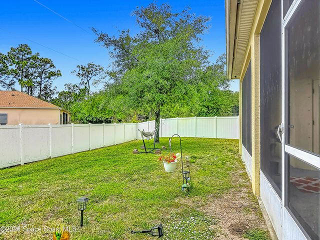 208 Grouper Circle SE, Palm Bay, FL 32909