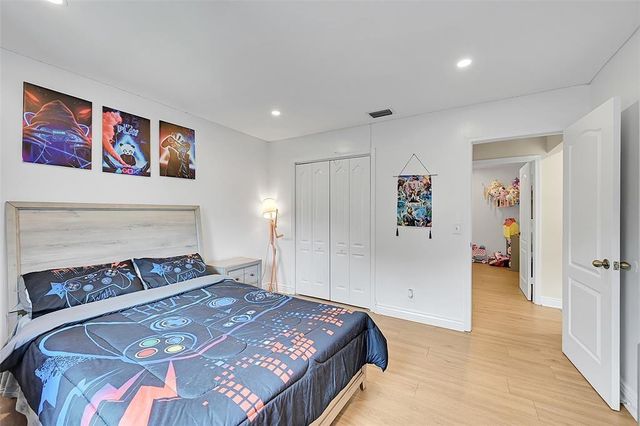 7501 Red Bay Place, Coral Springs, FL 33065