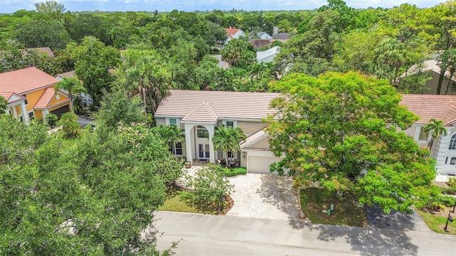 7501 Red Bay Place, Coral Springs, FL 33065
