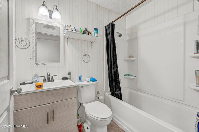 1113 E Stewart Circle, Wilmington, NC 28405