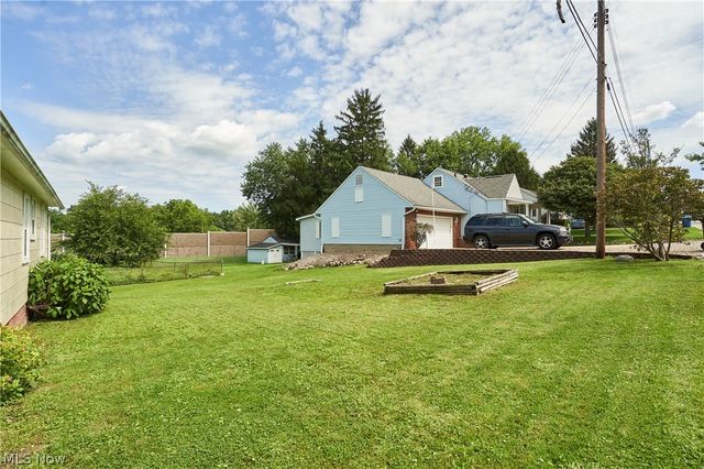 4293 Summit Road, Norton, OH 44203