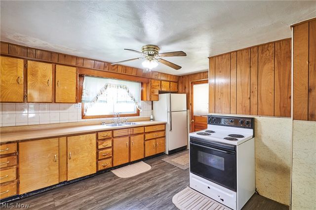 4293 Summit Road, Norton, OH 44203