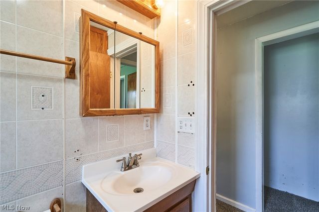4293 Summit Road, Norton, OH 44203