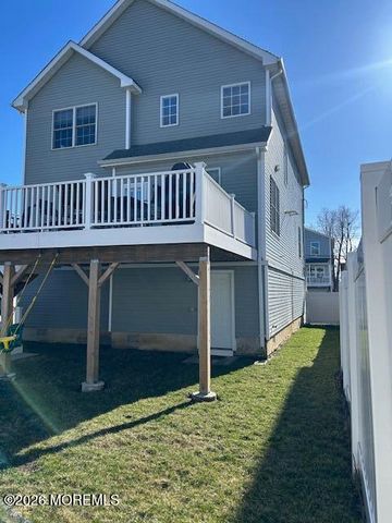 827 2nd Street, Union Beach, NJ 07735