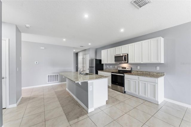 2694 SUNKISSED DRIVE, St Cloud, FL 34771