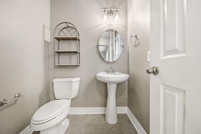 2711 Wallingford Pines, Houston, TX 77042