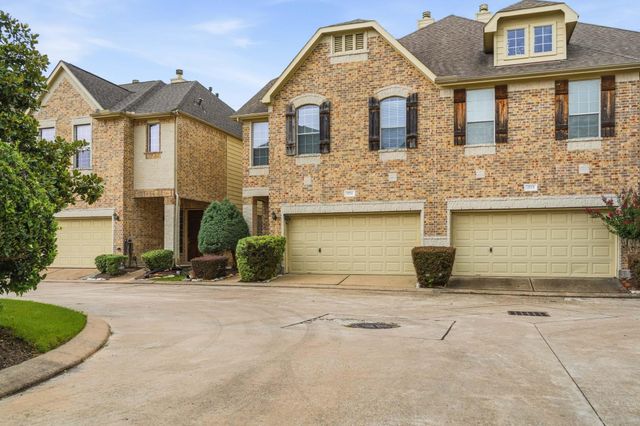 2711 Wallingford Pines, Houston, TX 77042
