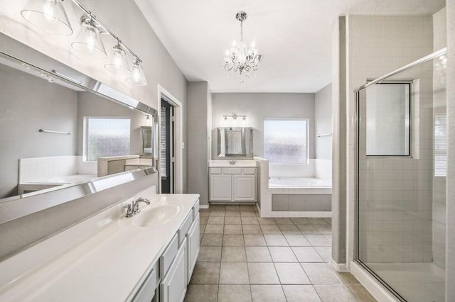 2711 Wallingford Pines, Houston, TX 77042