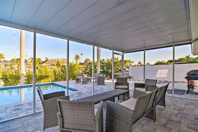 4107 COCONUT TERRACE, Bradenton, FL 34210