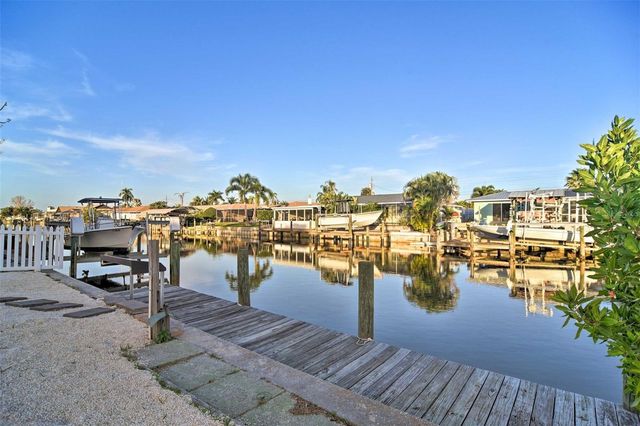 4107 COCONUT TERRACE, Bradenton, FL 34210