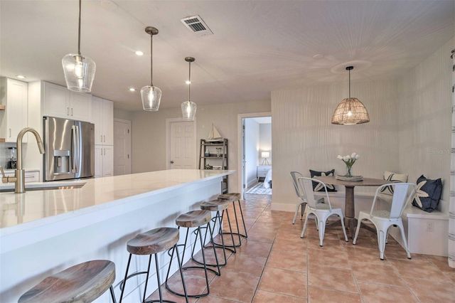 4107 COCONUT TERRACE, Bradenton, FL 34210