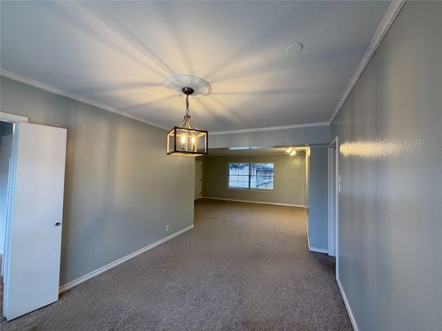 6111 Bandera Avenue C, Dallas, TX 75225