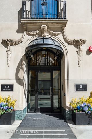 118 E ERIE Street 31F, Chicago, IL 60611