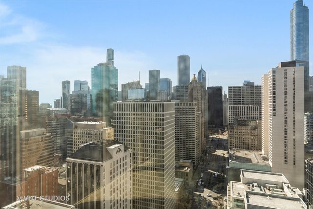 118 E ERIE Street 31F, Chicago, IL 60611