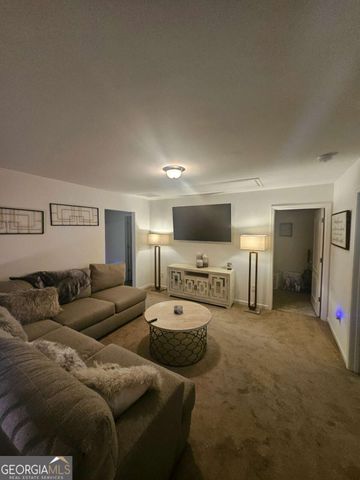 7764 Rutgers Circle, Fairburn, GA 30213