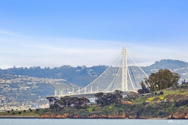 150 Lombard Street 607, San Francisco, CA 94111