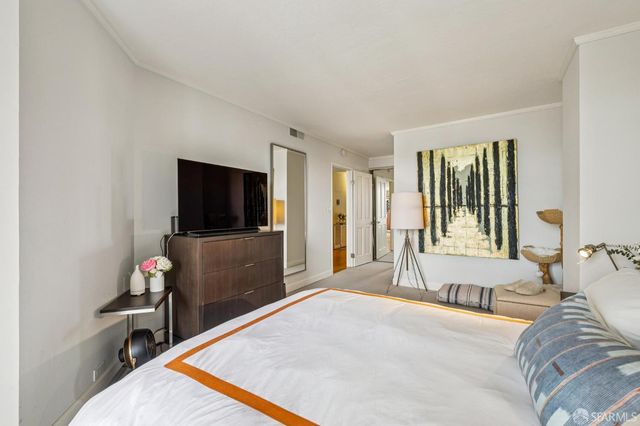 150 Lombard Street 607, San Francisco, CA 94111