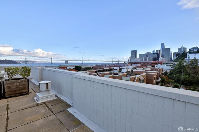 150 Lombard Street 607, San Francisco, CA 94111