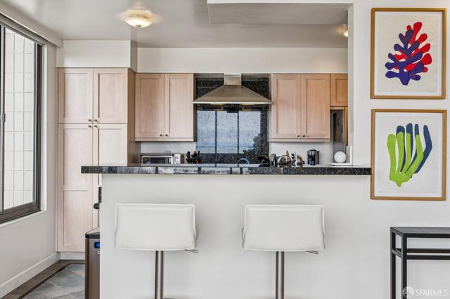 150 Lombard Street 607, San Francisco, CA 94111