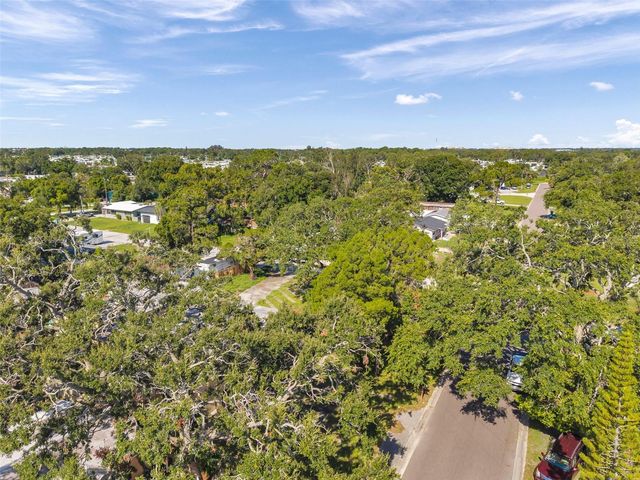 7180 50TH AVENUE N, St Petersburg, FL 33709