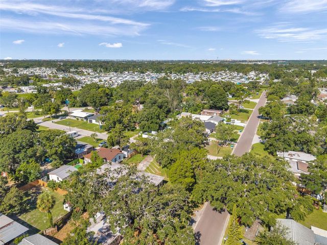 7180 50TH AVENUE N, St Petersburg, FL 33709