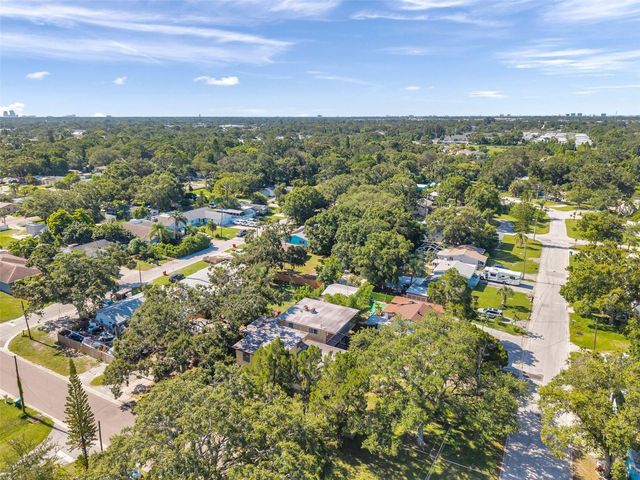 7180 50TH AVENUE N, St Petersburg, FL 33709