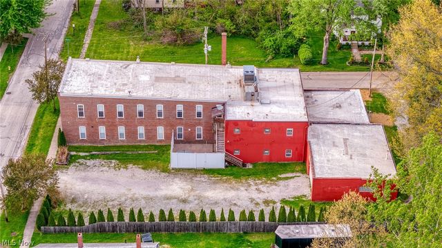 241 Myrtle Street, Ravenna, OH 44266